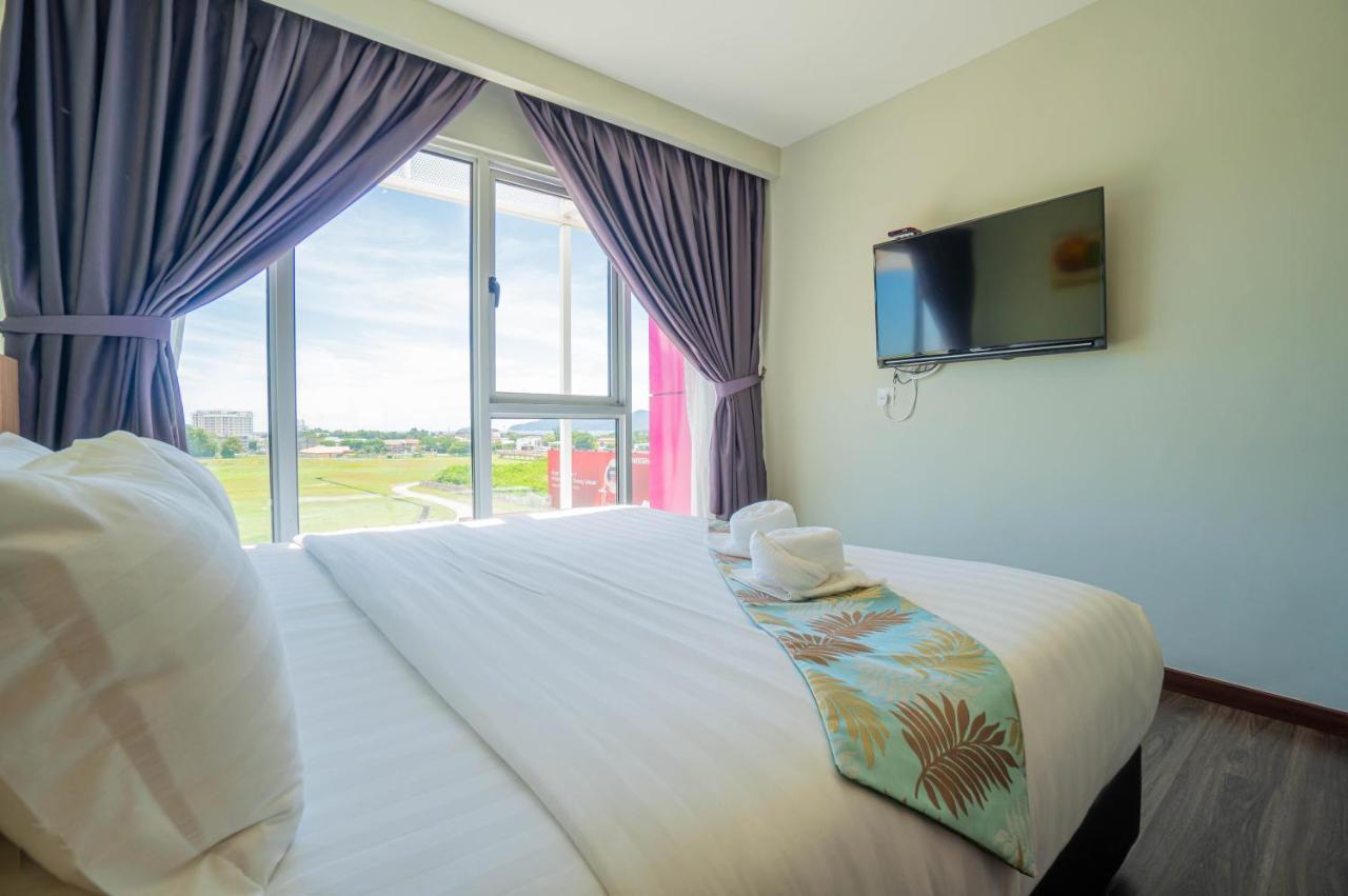 Flypod Hotel 3*